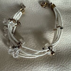 🔥Elegant White and Gold Bracelet